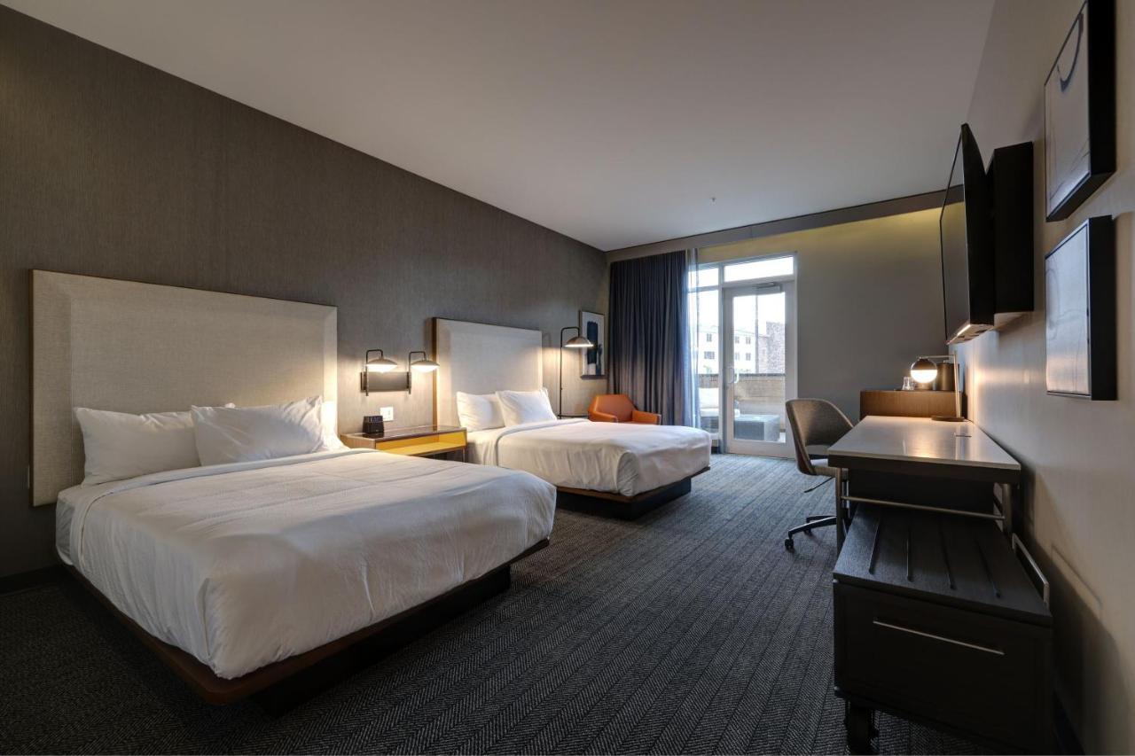 คอร์ตยาร์ด ไอโอวา ซิตี้ Hotel ไอโอวาซิตี ภายนอก รูปภาพ